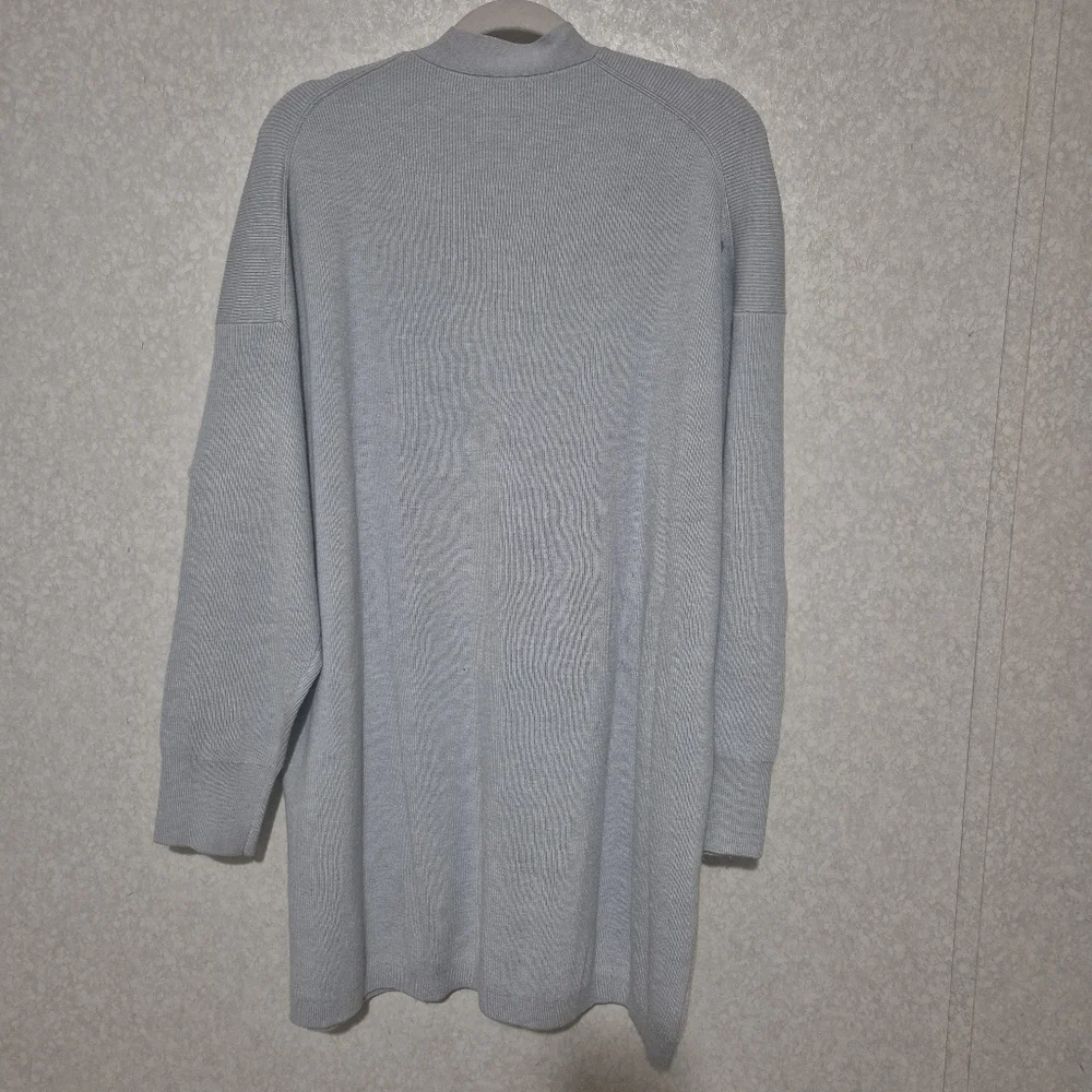 J. Crew Light Gray Women's Cardigan Sweater...Size:XXL